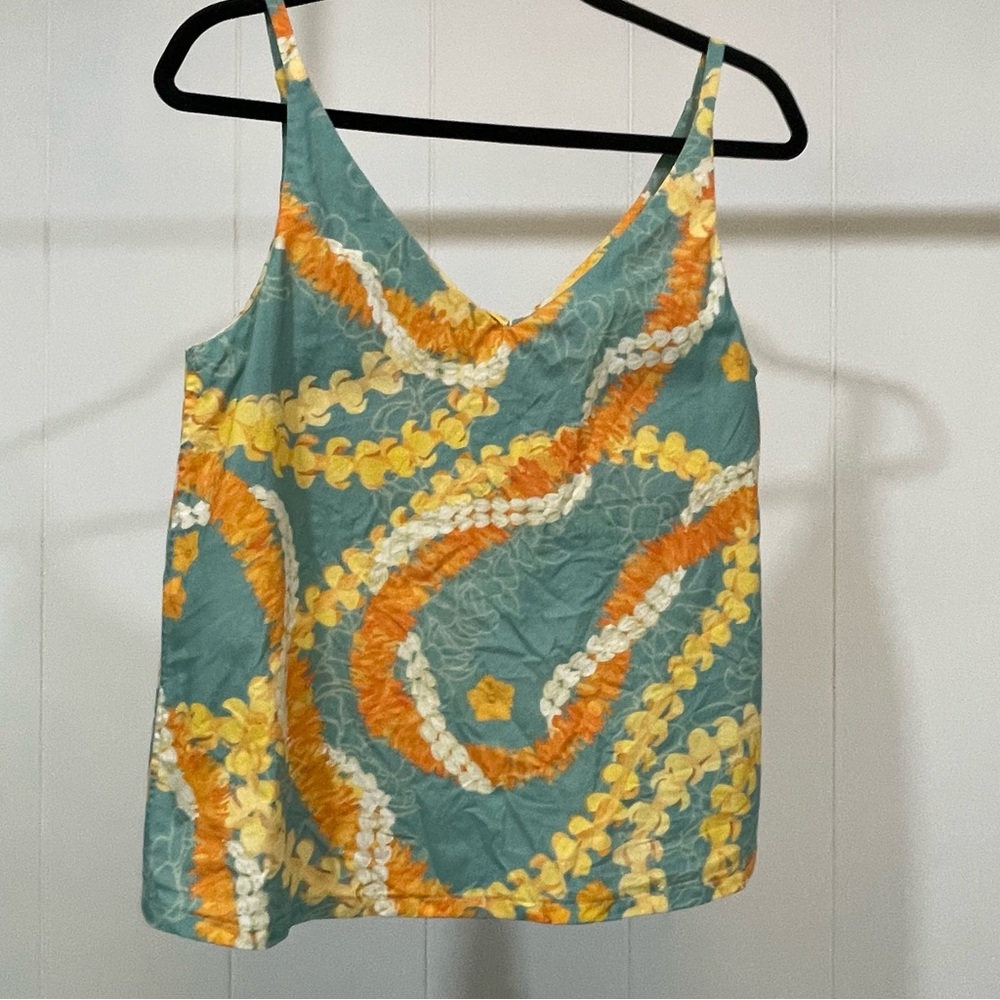 Handmade Lei Tank Top 🌺